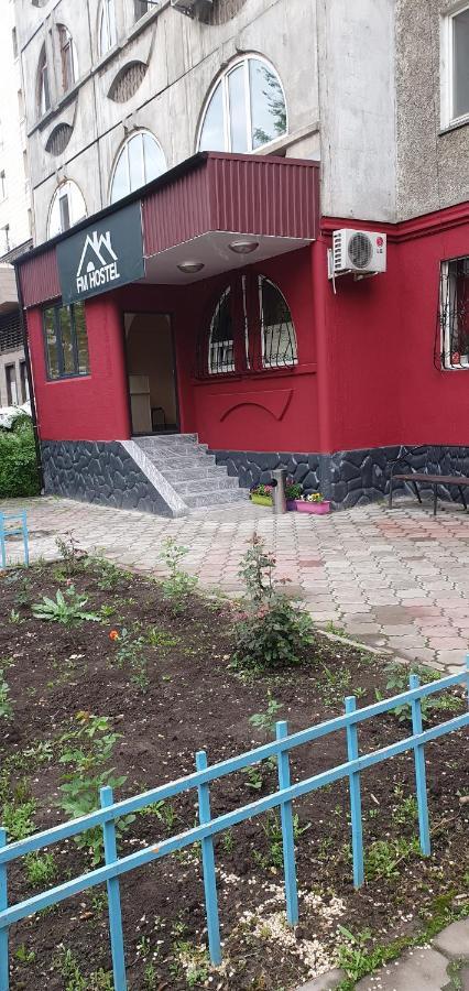 Fm Hostel Almaty Koktobe Esterno foto
